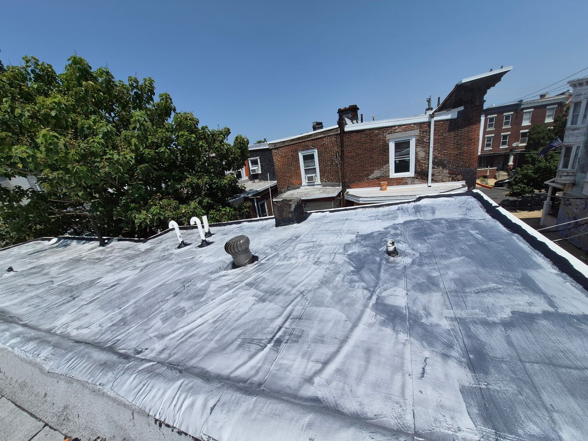 Gallery photos for Flat Roof Patch and Coating Done Right: Image #4